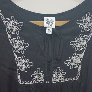 Ivy Jane Black Long Sleeve Dress with White Embroidery